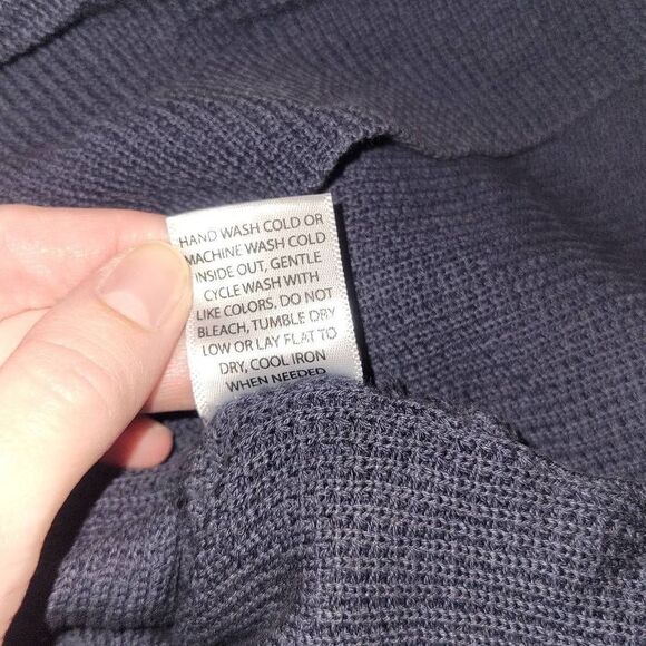 It Is Well Waffle Knit Scoop V-Neck Long Sleeve Oversized Shirt - Picture 4 of 6